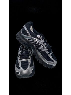 Nike Air Max Moto 2K